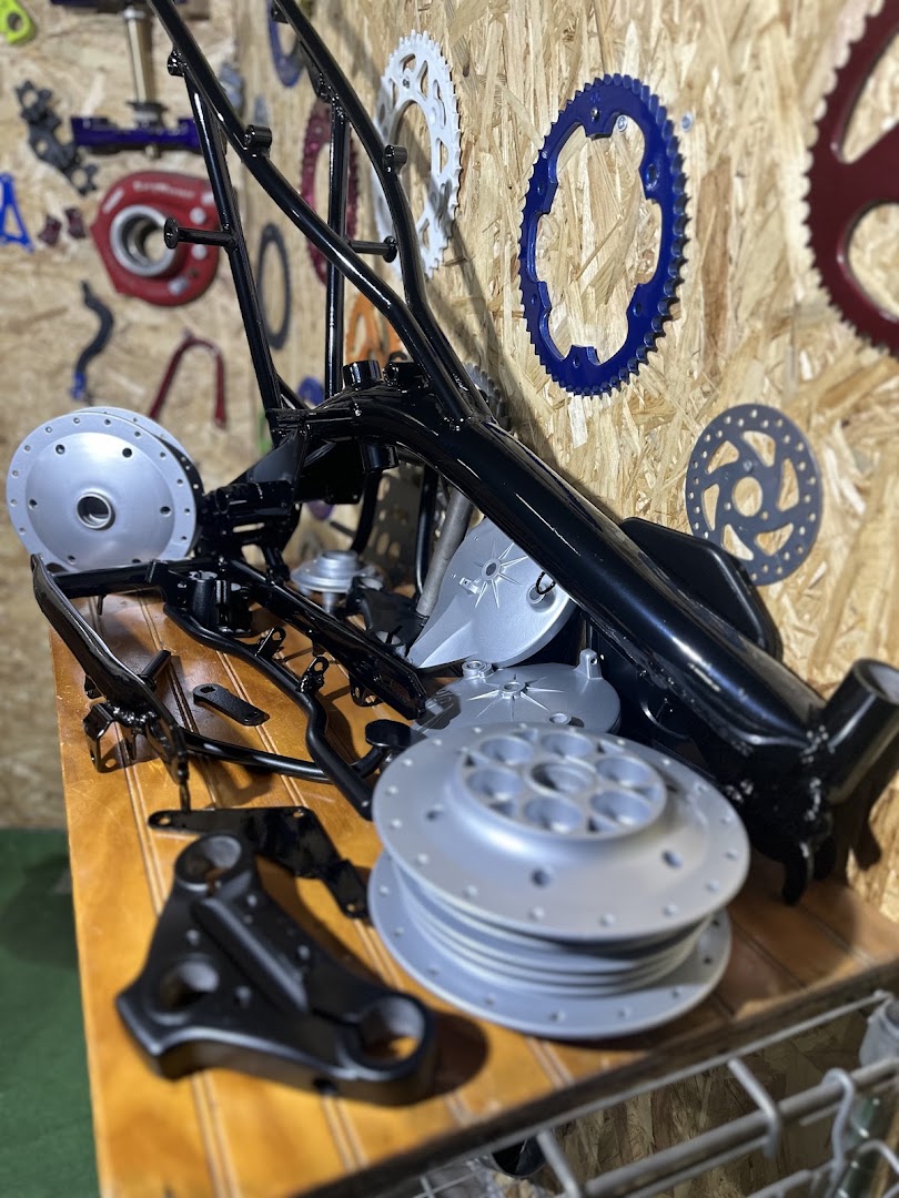 CustomKingz17 pintura eletrostática - Restauros e lacagem de metais — Fotos 3